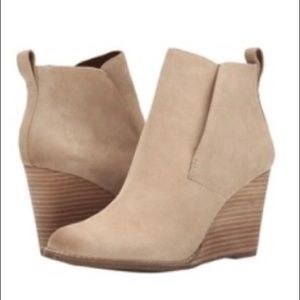 Lucky Brand “Yoniana” wedge booties
